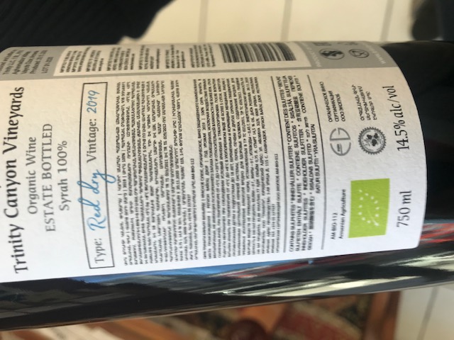 Մերլո Տրինիտի կանյոն  Վինյարդս կարմիր անապակ գինի