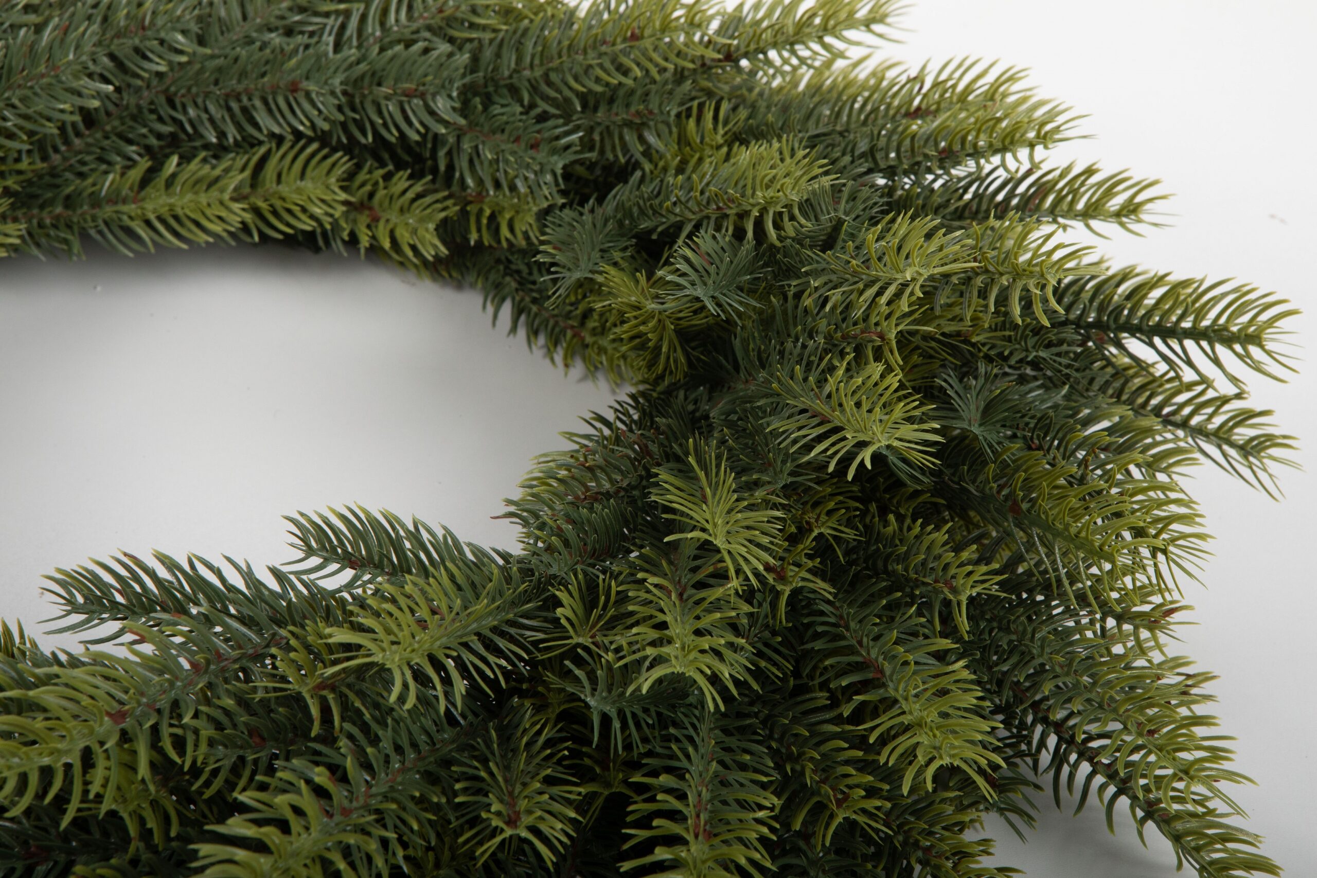 Ամանորյա օղակ CASHMERE SPRUCE PE, 60 սմ